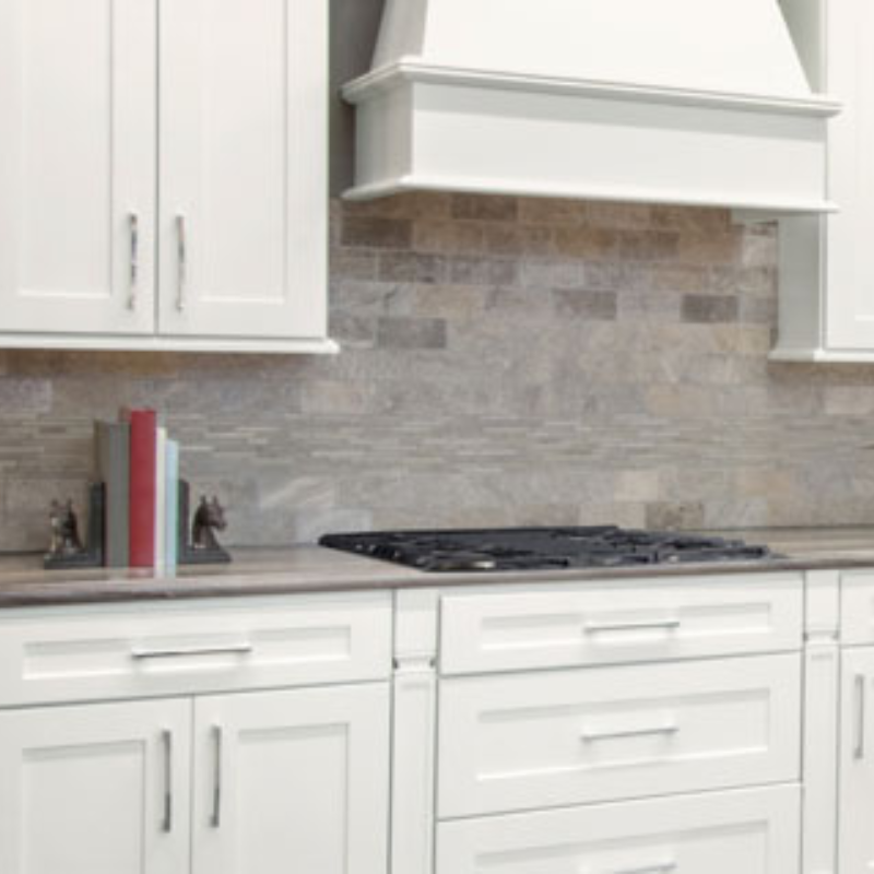 kitchen-cabinets-shaker-white-800x800